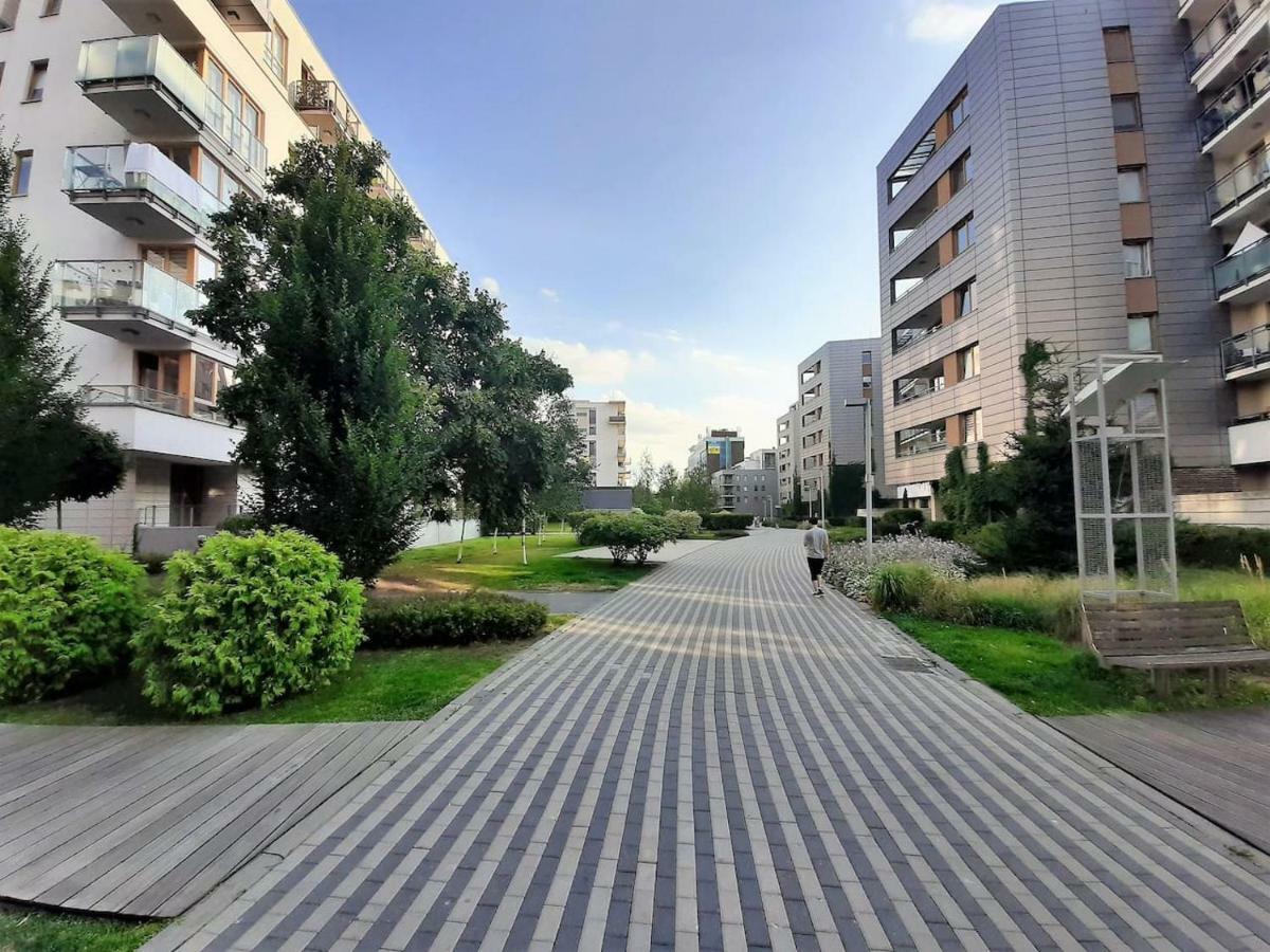 Airport Residence Amber Varsóvia Exterior foto